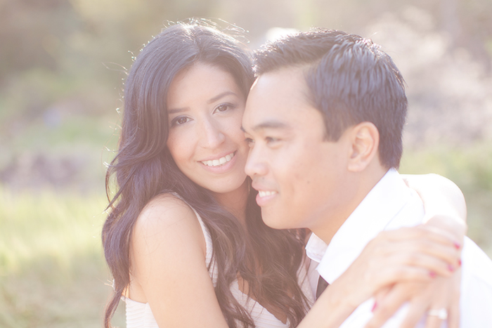 natural-light-romantic-feel-vintage-soft-photosLaguna-beach-wedding-photographer-Wildreness-park-photography-n