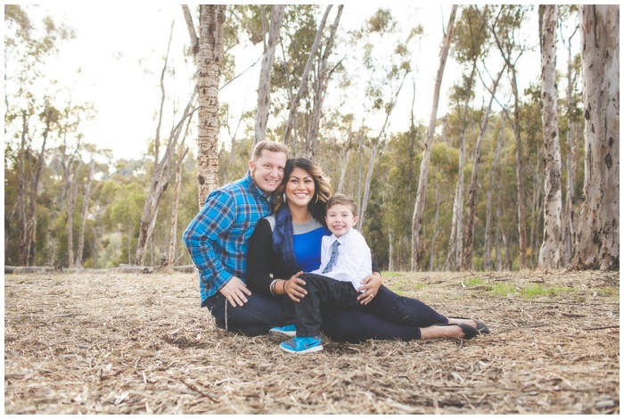 NEMA_photography_wedding_photographer_outdoor_Engagement_couple_sunlight_natural_light