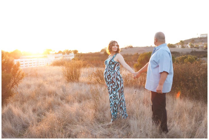 NEMA_Photography_maternity_photos_san_diego_fields_natural_light_outdoor_session_Los_Penasquitos_preserve_golden_hour_pregnancy_photos