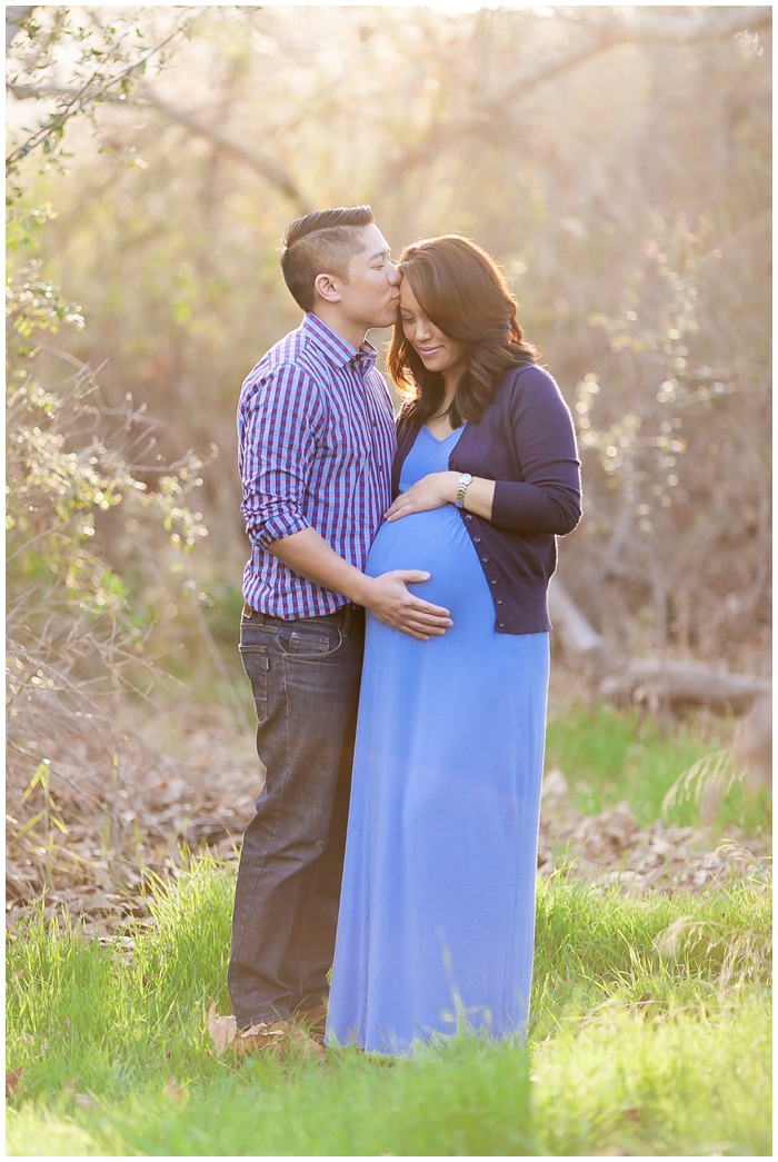 NEMA_Photography_maternity-session-portraits-los-penasquitos-preserve-baby-bump-pregnancy-photos-field-natural-light-nature_3964.jpg