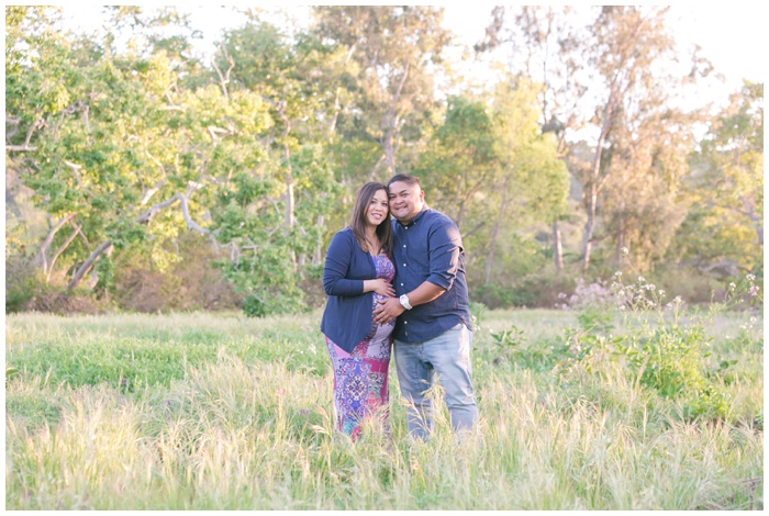 Family-portraits-los-penasquitos-preserve-golden-hour-field-in-san-diego-photographer-children-maternity-pregnancy-siblings-baby-bump_5051.jpg