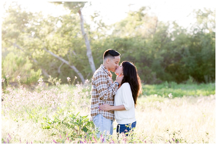 Engagement-session-natural-light-san-diego-photographer-fields-los-penasquitos-canyon-preserve-joy-love-couple-fun-weddings_5146.jpg