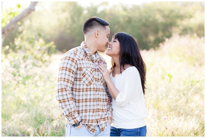 Engagement-session-natural-light-san-diego-photographer-fields-los-penasquitos-canyon-preserve-joy-love-couple-fun-weddings_5148.jpg