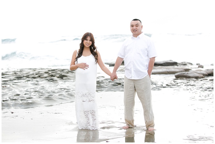 maternity_session_NEMA_Photography_la_Jolla_Cove_beach_maternity_natural_light_photography_pregnancy_photos_baby_photos_bump_san_diego_photography_5149.jpg