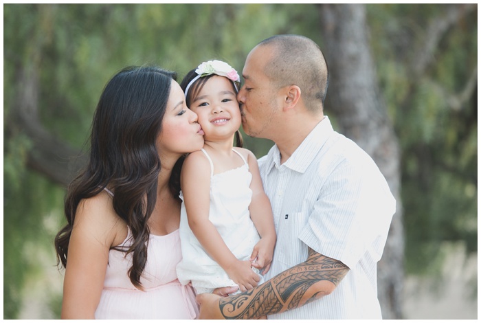 san_diego_family_photographer_portraits_los_penasquitos_canyon_preserve_natural_light_photographer_fields_sunset_golden_hour_north_sd_love_siblings_parents_mommy_daddy_6364.jpg