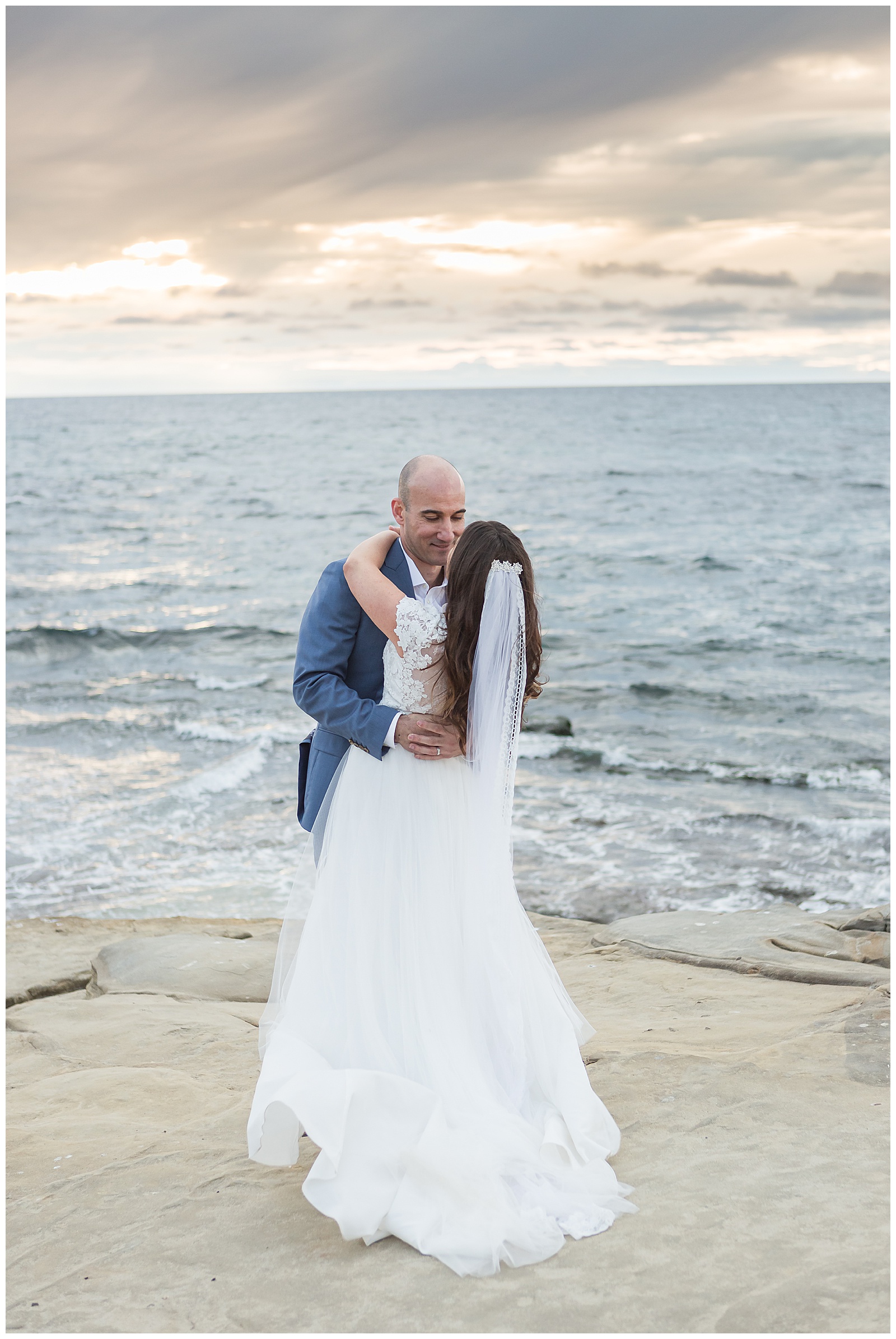 San-Diego-wedding-photographers-beach-photographers-la-jolla-north-county-sd-weddings-photographers-weddings