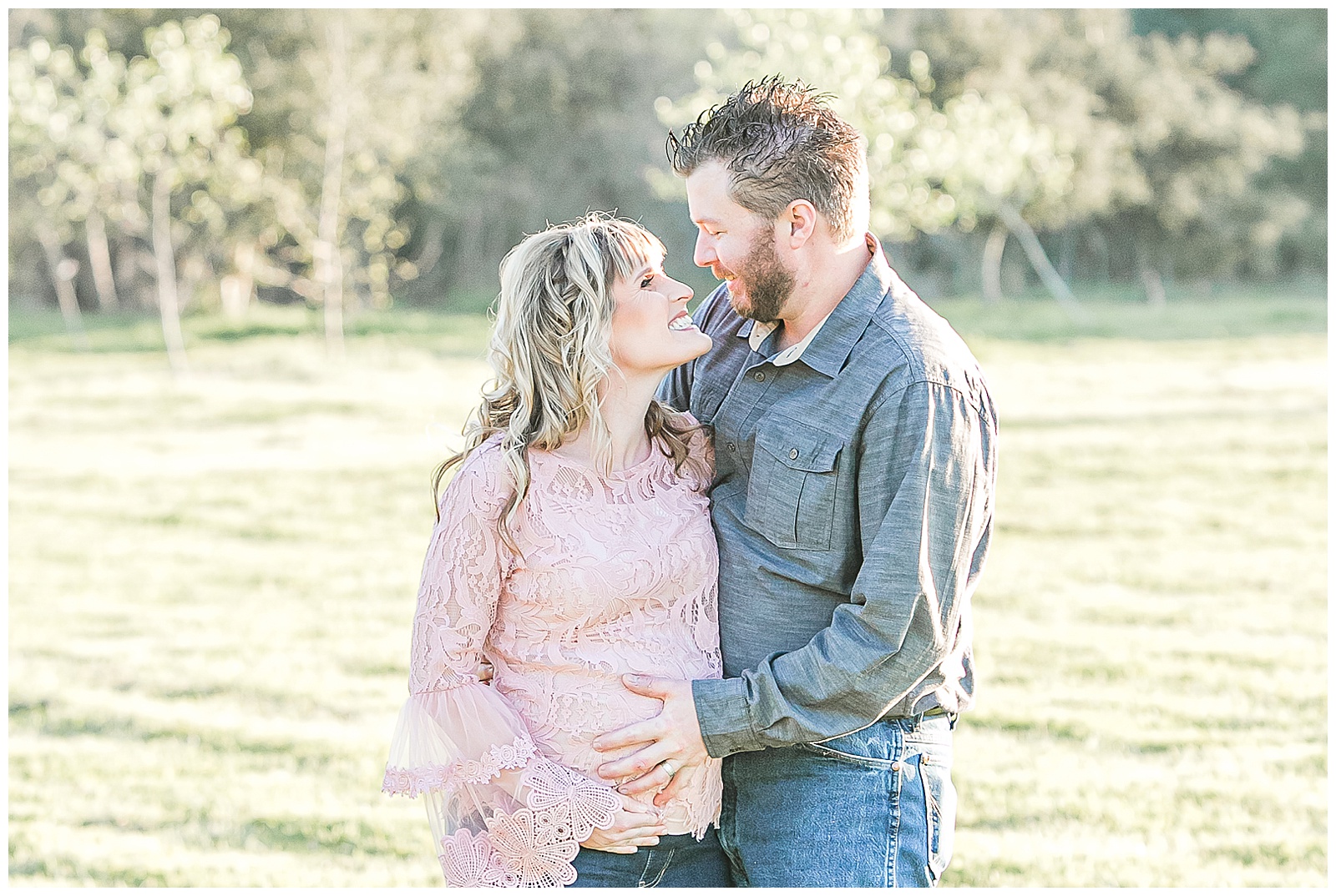 san-diego-photographer-maternity-session-baby-bump-soon-to-be-parents-pregnancy-photos-pregnancy-photography-sd-maternity-92129-92064-92128-92154-chula-vista-maternity-rancho-penasquitos-rancho-bernardo-photographer